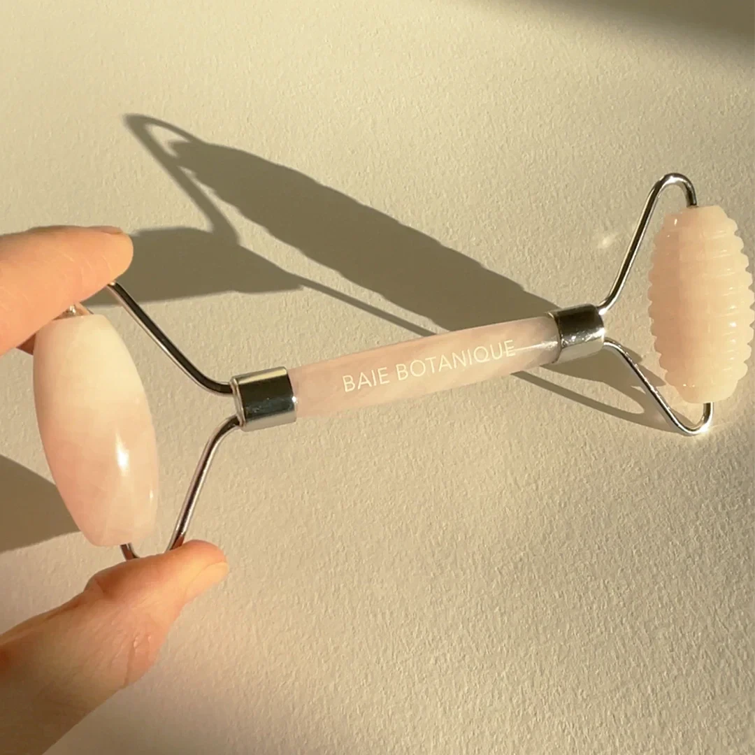 Rose Quartz Dual Action Roller Dual Action Roller Baie Botanique