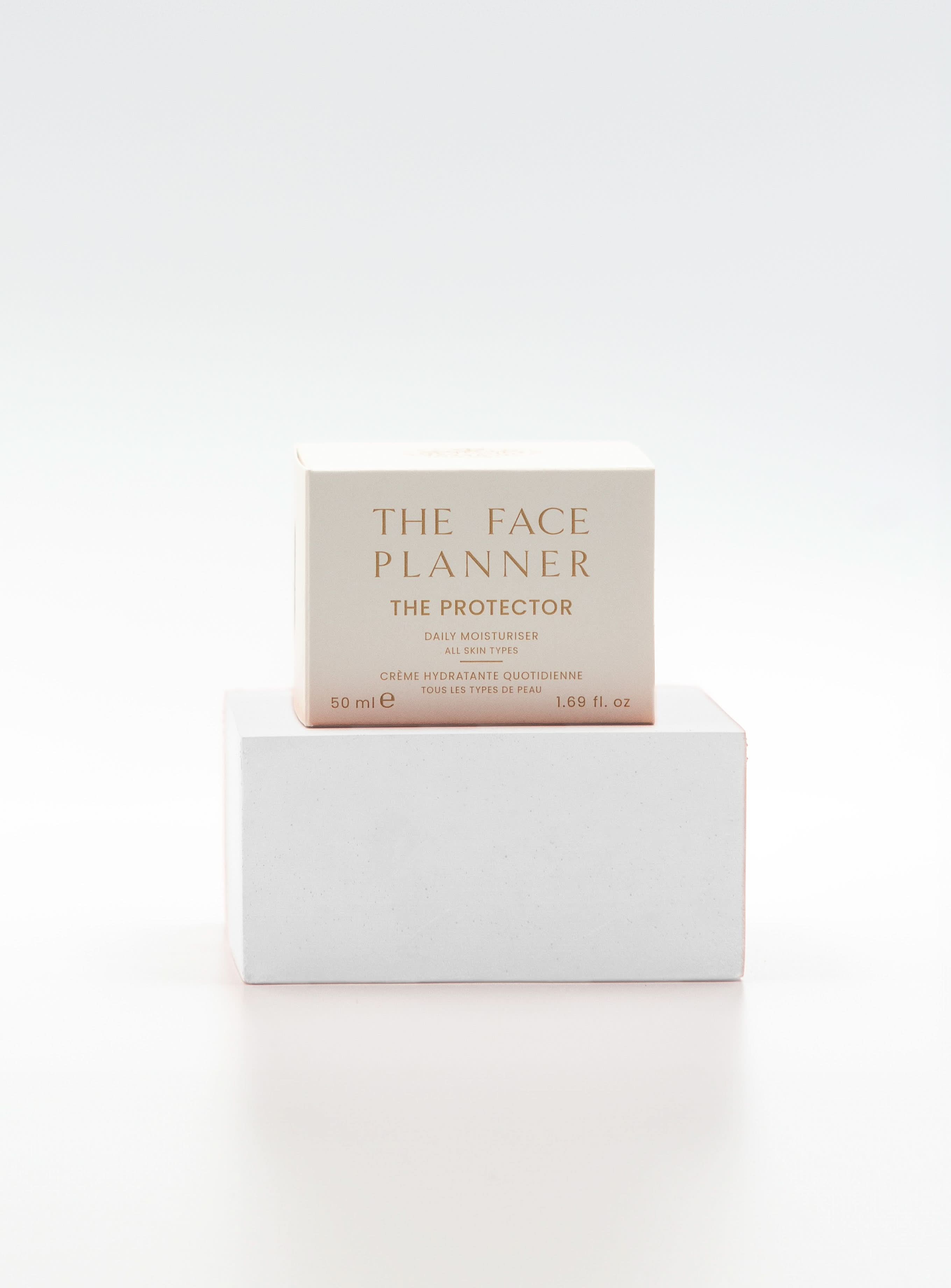 Glow On The Go Gift Set