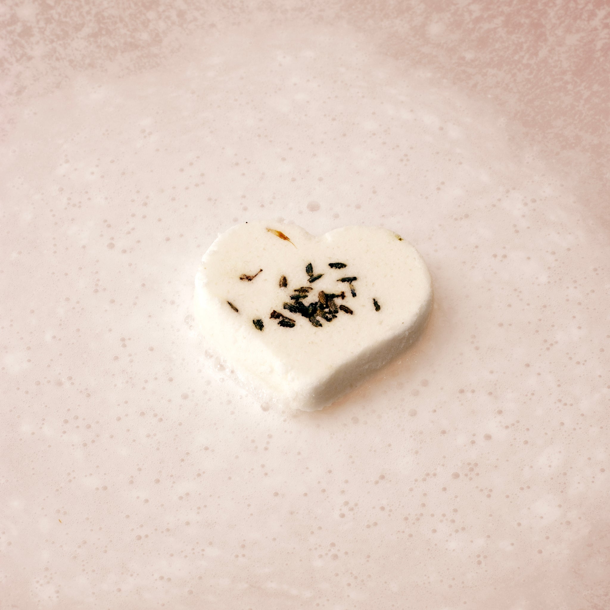 HEART-SHAPED AROMATHERAPY SHOWER STEAMERS