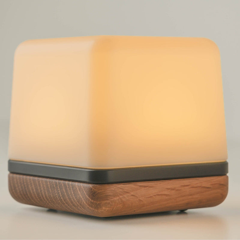 Luma³ Premium Oak