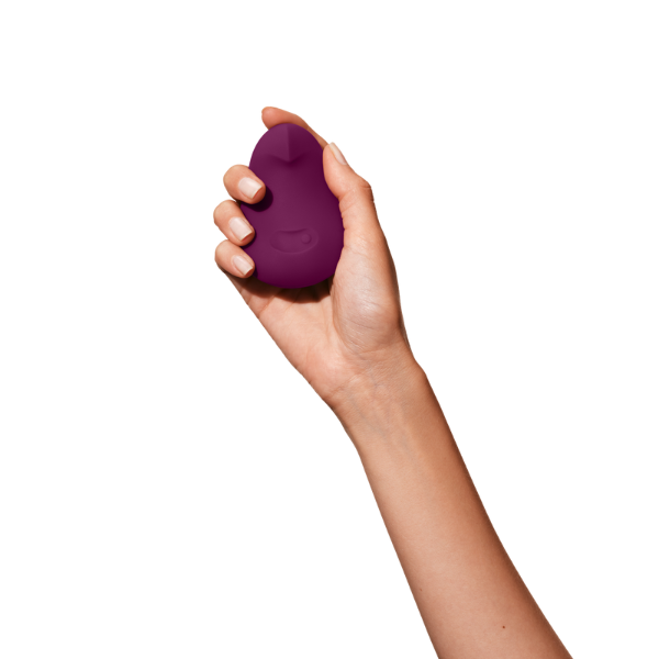 Dame - Pom Flexible Vibrator - Plum - THE FIND